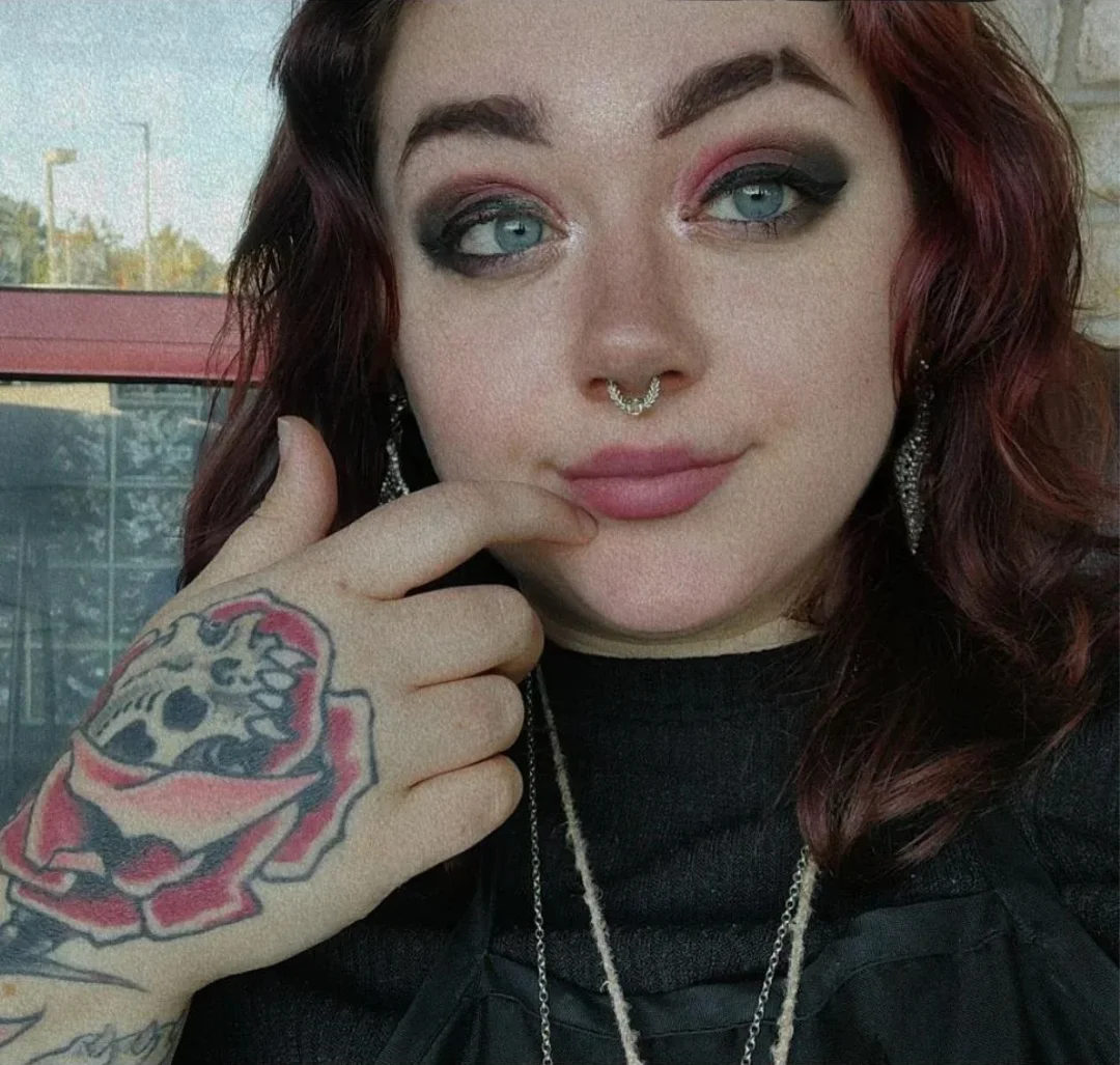 Jasmine Jones - Stylist